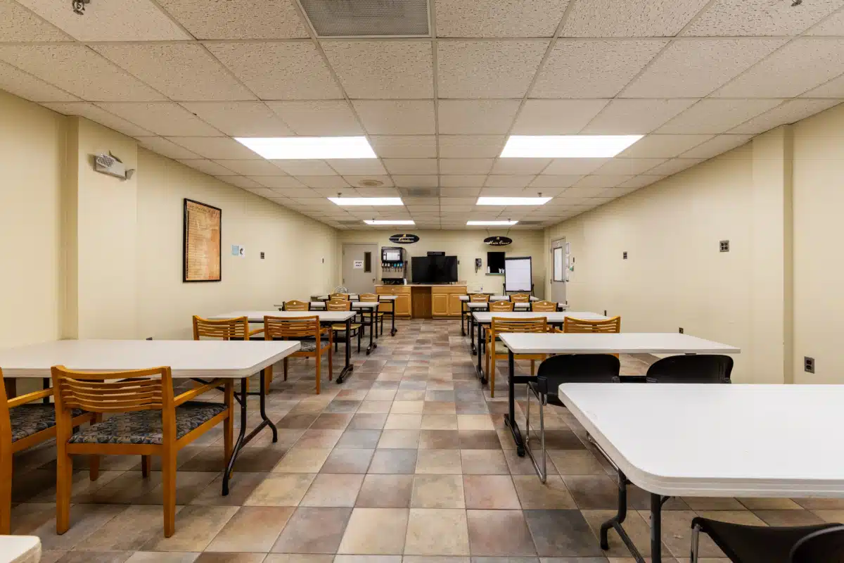 AdCare Outpatient - Thumbnail 2