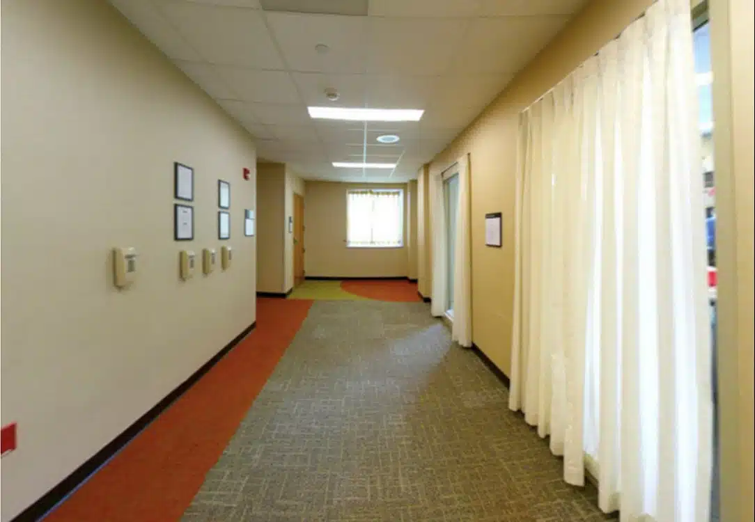 Alexian Brothers BH Hosp - Thumbnail 9