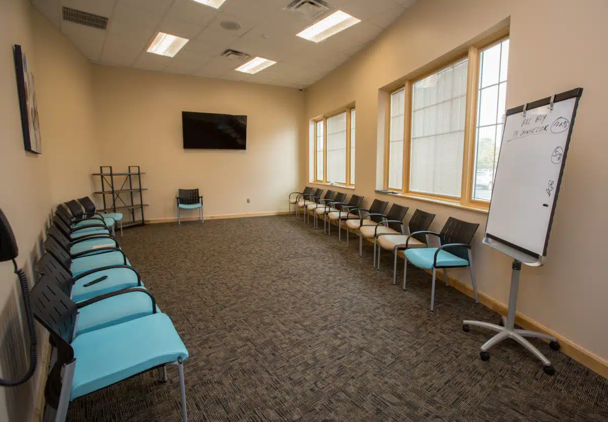 Aurora Village - Thumbnail 3