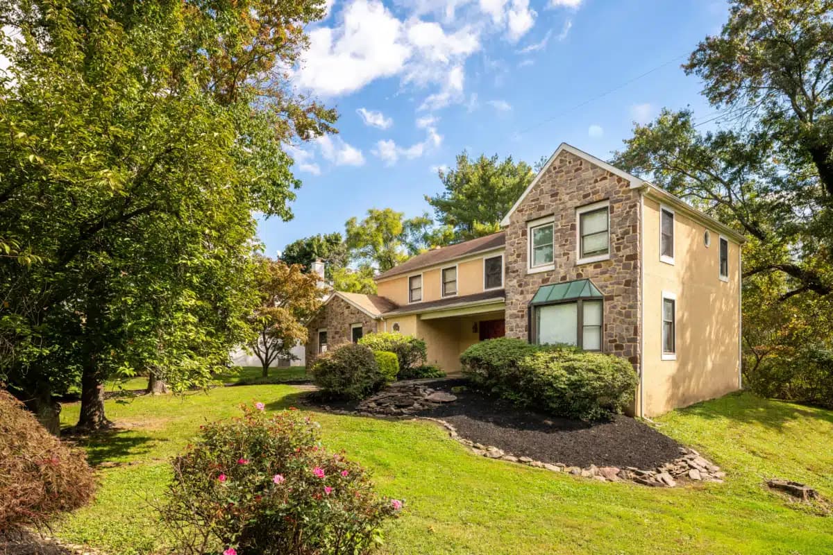 Avenues Recovery Center at Bucks - Thumbnail 8