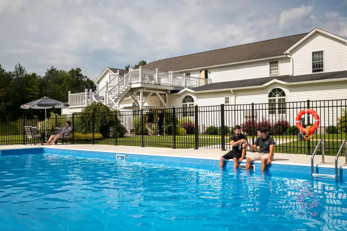 Avenues Recovery Center at Lake Ariel - Thumbnail 5