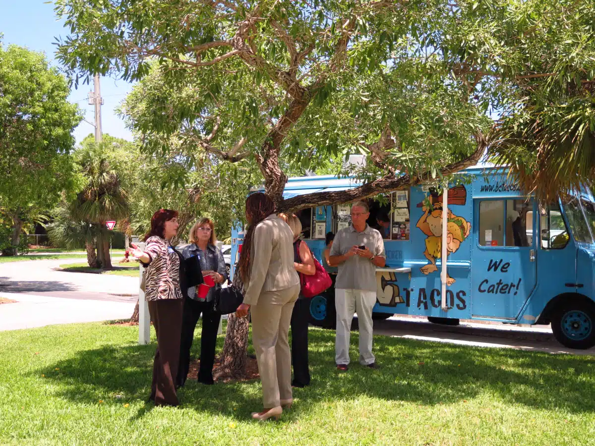 Bougainvilla House - Thumbnail 5