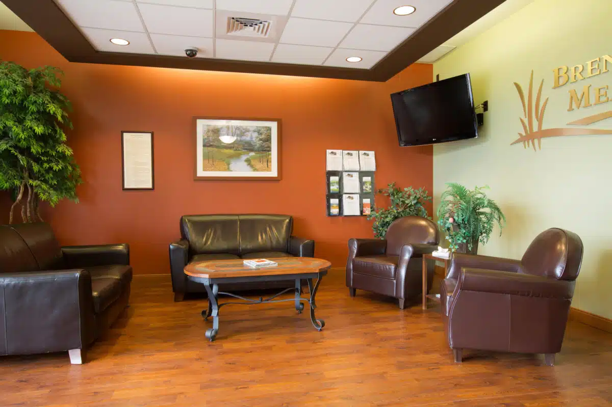 Brentwood Springs - Thumbnail 5