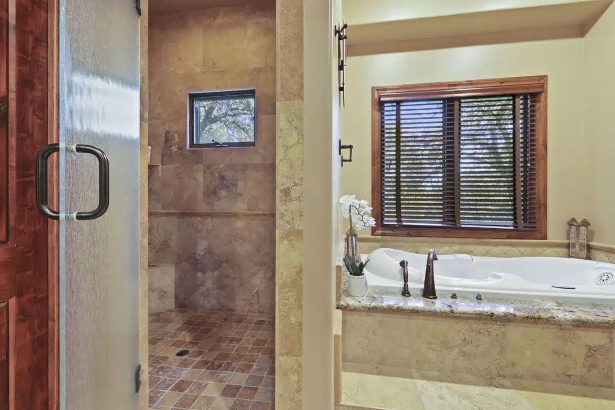 CDT Service Corporation - Thumbnail 7