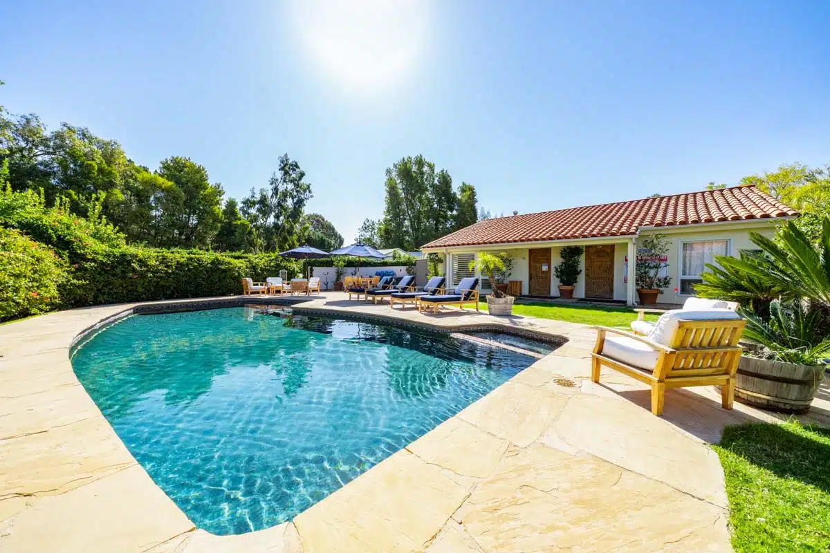 Cliffside Malibu - Thumbnail 4