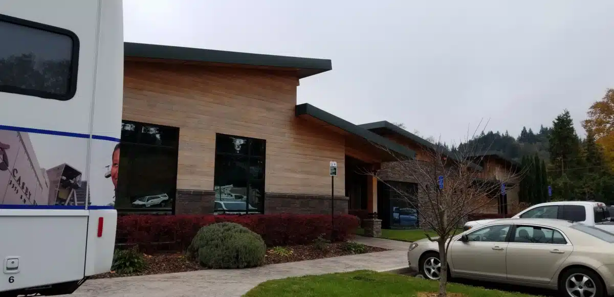 Cow Creek Health and Wellness Center - Thumbnail 2