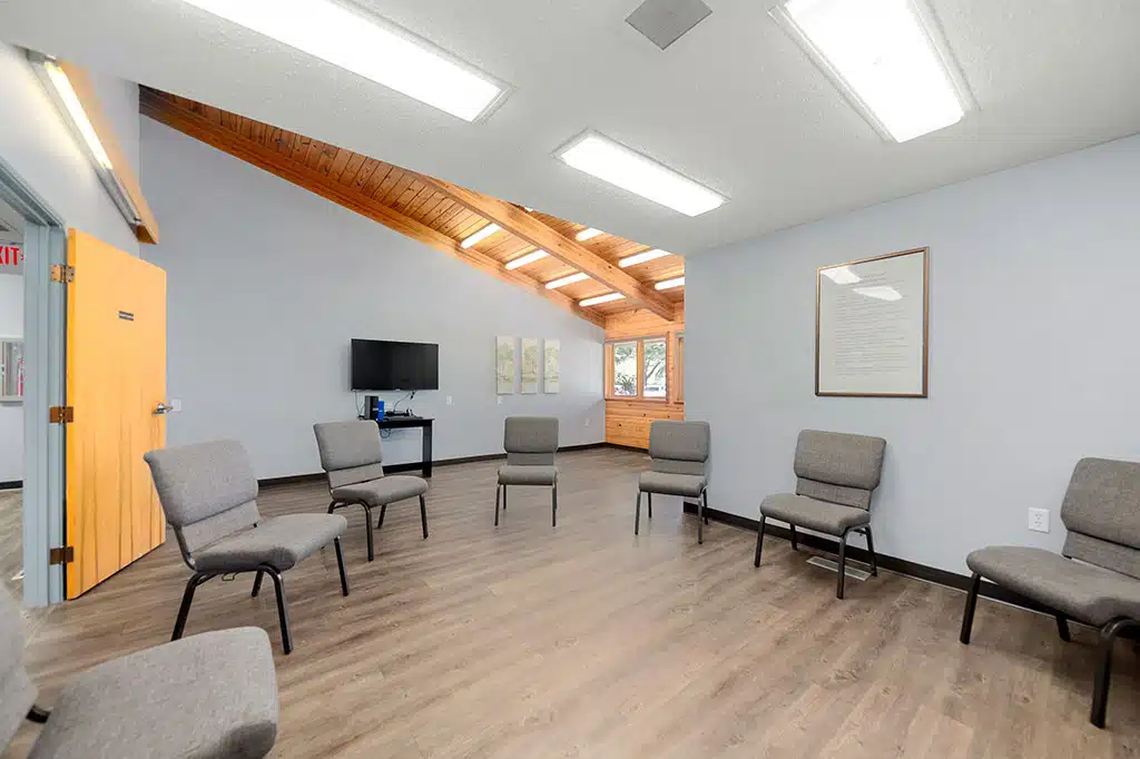 Crest View Recovery Center - Thumbnail 2