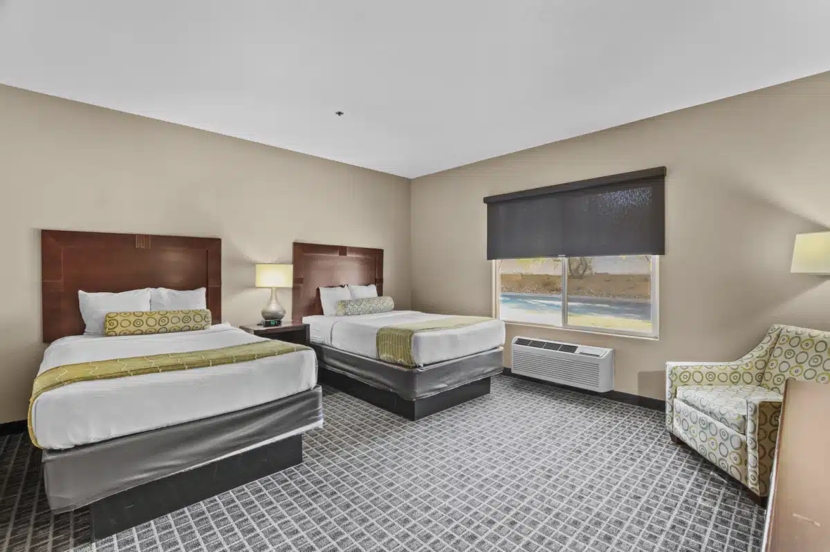 Desert Hope Treatment Center - Thumbnail 2