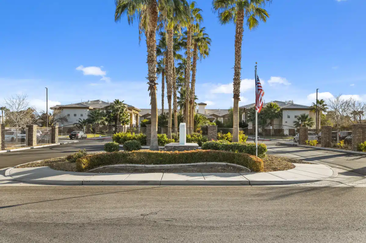 Desert Hope Treatment Center - Thumbnail 3