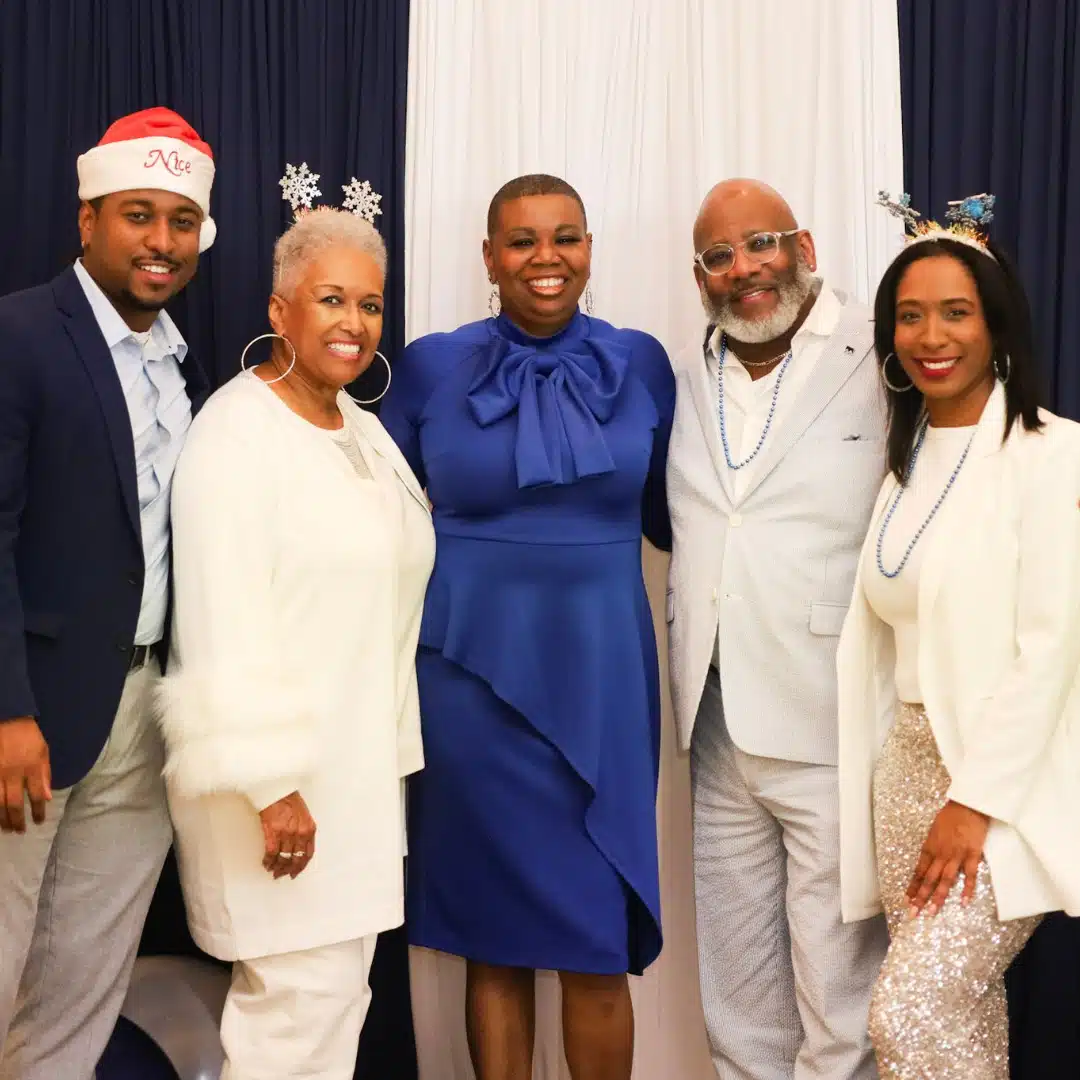 Dixon Social Interactive Services - Thumbnail 5