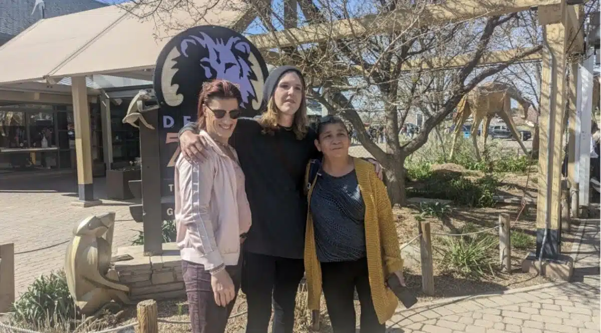 Dont Look Back Center - Thumbnail 4