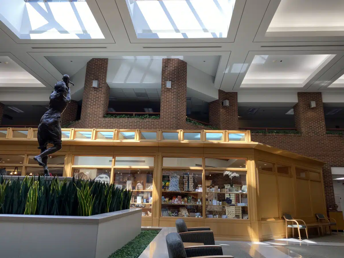 Evanston Hospital - Thumbnail 5