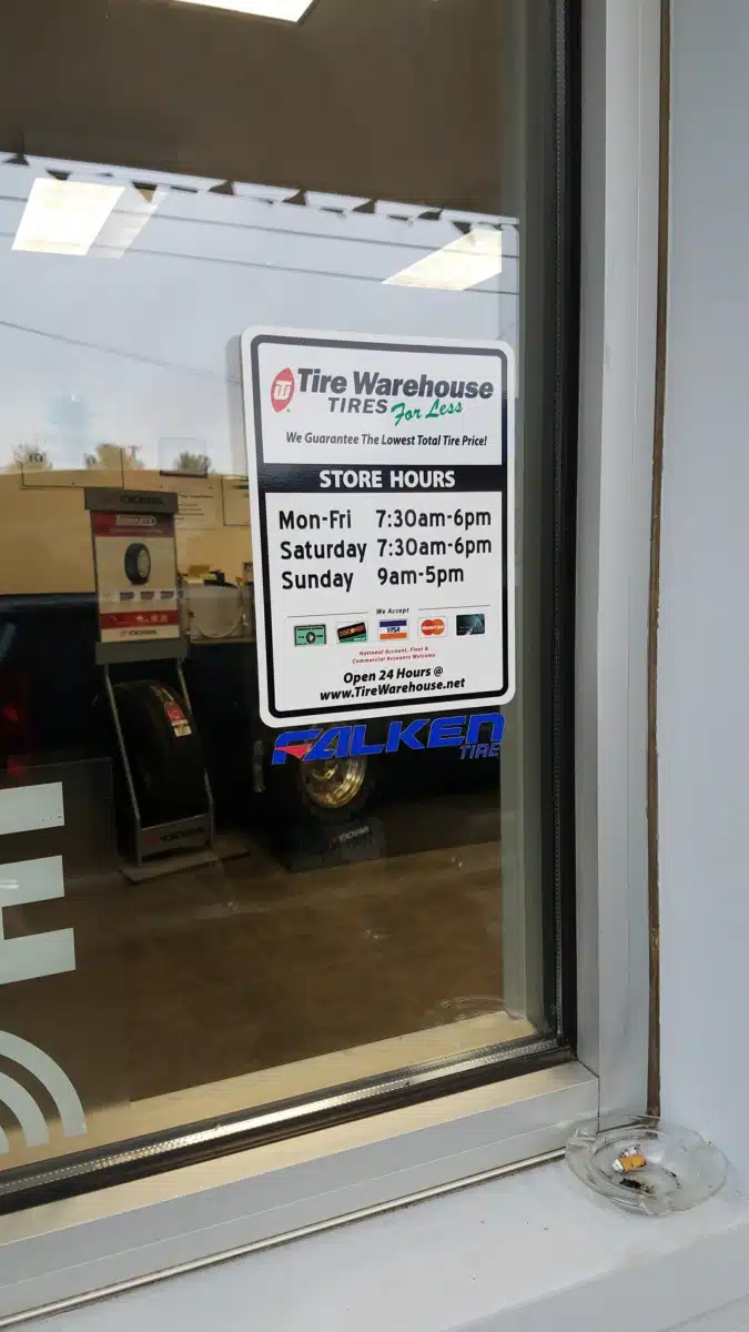 Headrest - Thumbnail 4