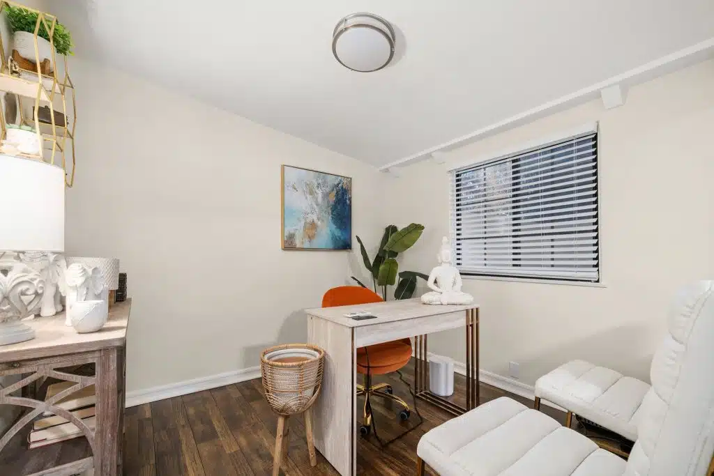 Hollywood and Vine Recovery Center - Thumbnail 10