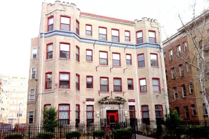 Latin American Youth Center - Thumbnail 2