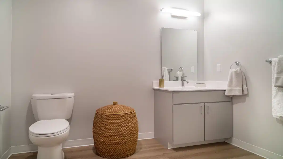 Liberty Manor - Thumbnail 3