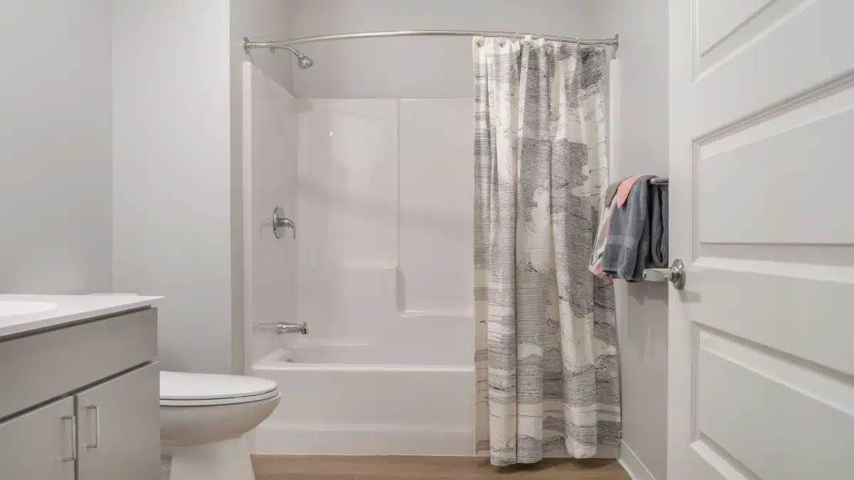 Liberty Manor - Thumbnail 8