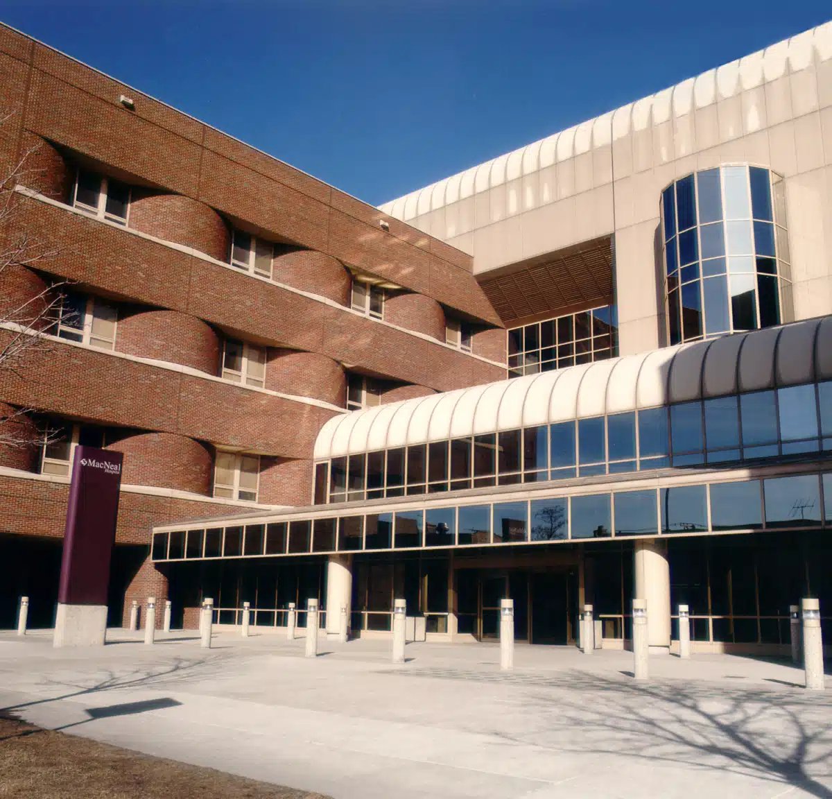 MacNeal Hospital - Thumbnail 2