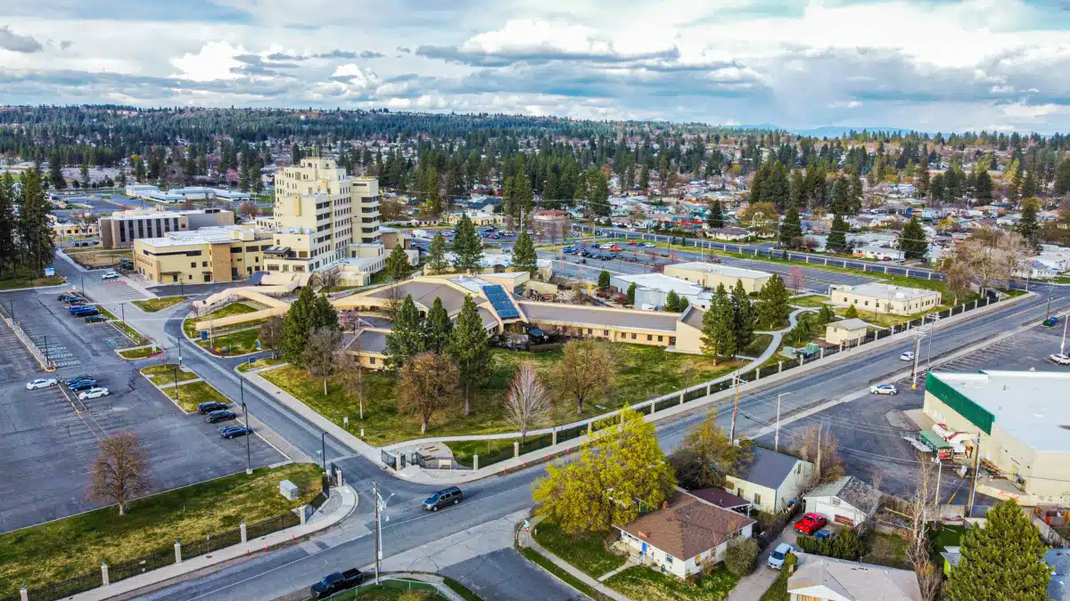 Mann Grandstaff VA Medical Center - Thumbnail 3