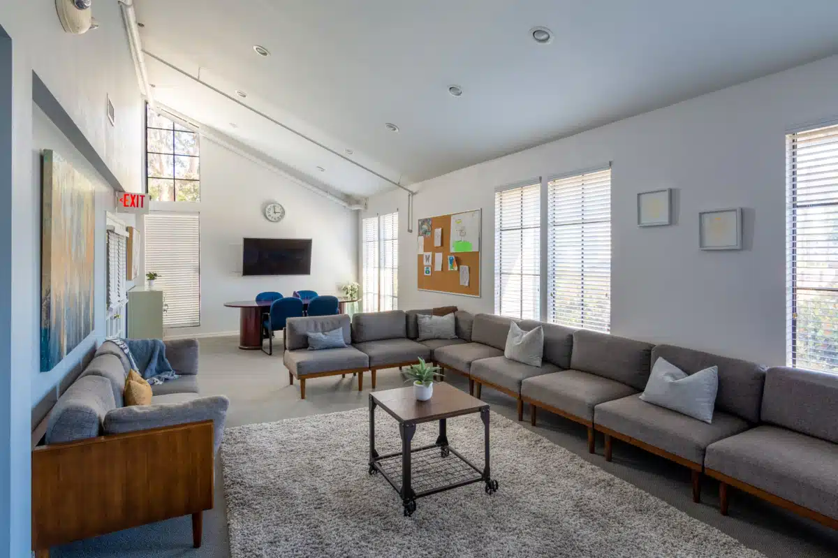 Passages Ventura - Thumbnail 6