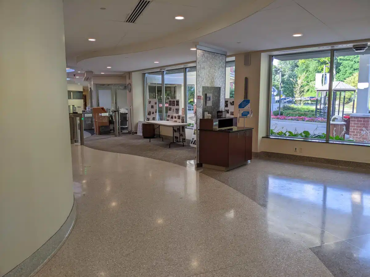 Phelps Hospital - Thumbnail 9