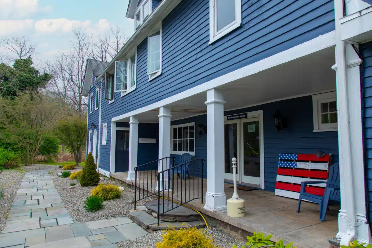 Pocono Mountain Recovery Center - Thumbnail 2