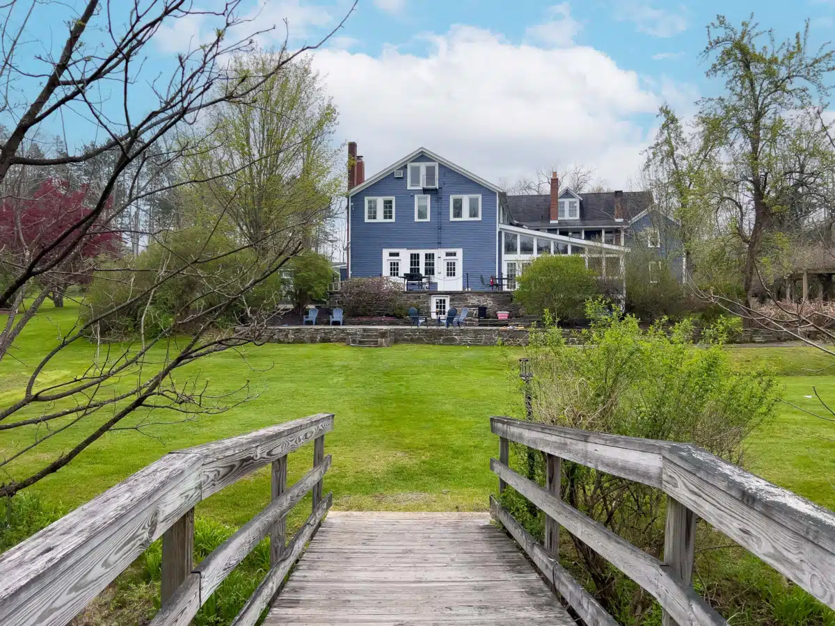 Pocono Mountain Recovery Center - Thumbnail 8