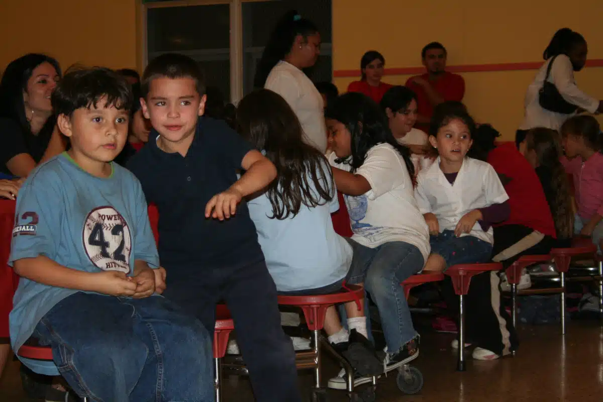 Regis House - Thumbnail 2