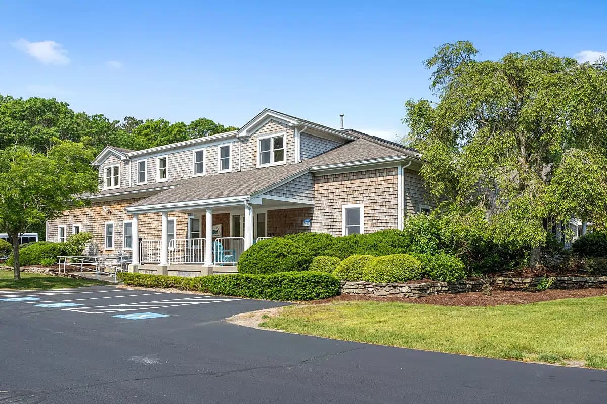 Relief Recovery Center - Thumbnail 2