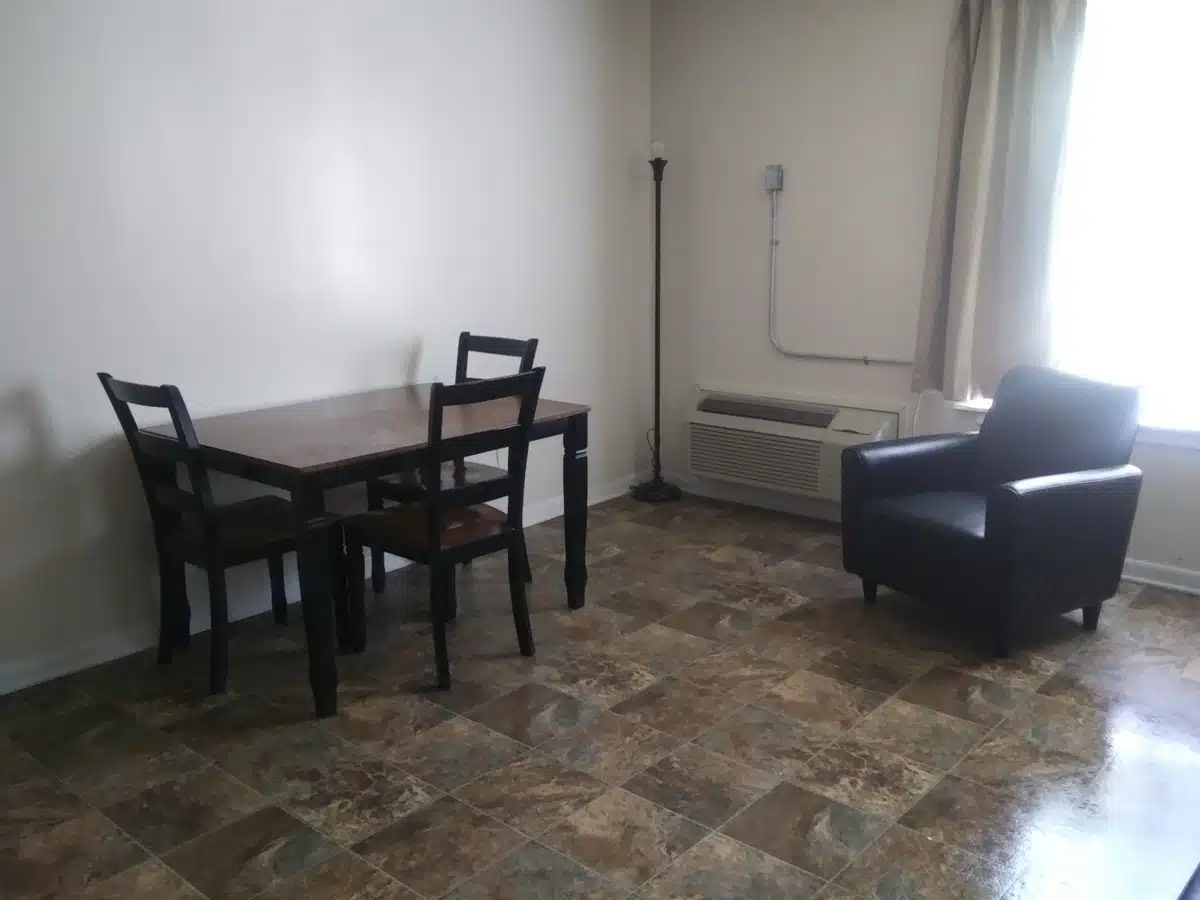 Renewal House Inc - Thumbnail 7