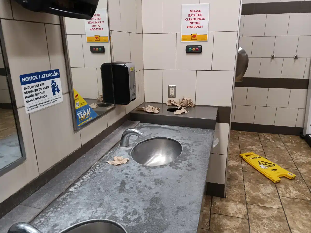 RestorationCity - Thumbnail 7