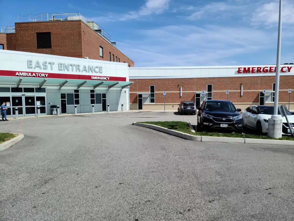 Roger Williams Medical Center - Thumbnail 2