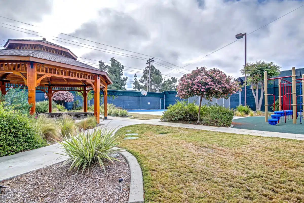 Sharp Mesa Vista Hospital - Thumbnail 9