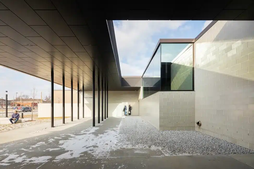 Siena Francis House Miracles Treatment - Thumbnail 4