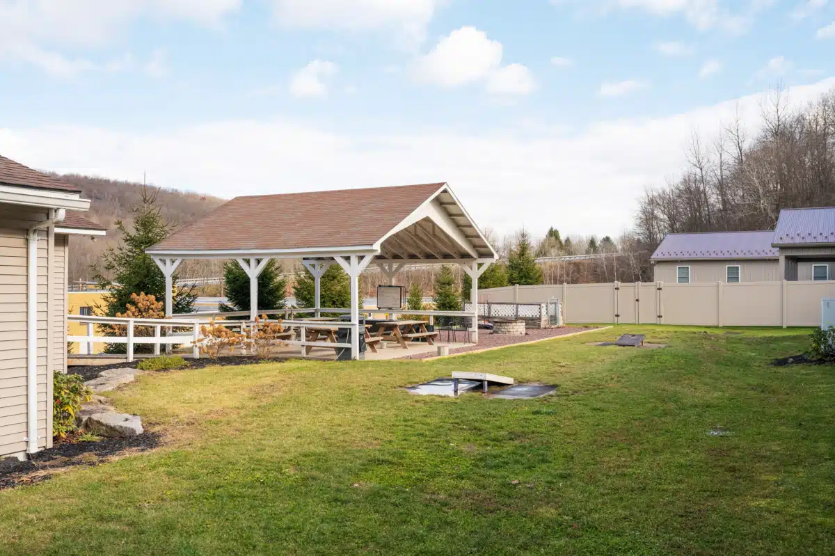 Silver Pines Treatment Center - Thumbnail 9