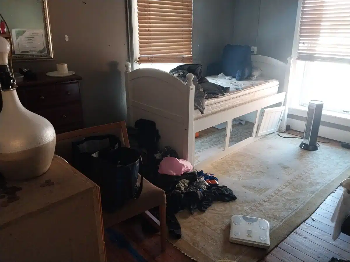 Sober Truth Inc - Thumbnail 6