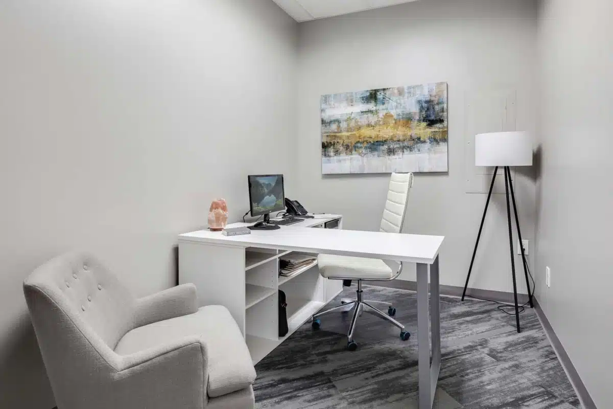 Victory Bay Recovery Center - Thumbnail 9