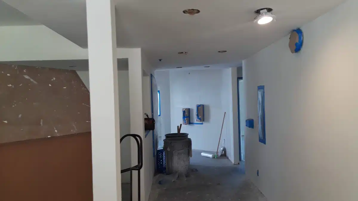 Yellowstone Womens First Step House - Thumbnail 6